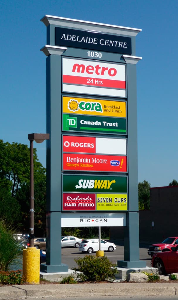 pylon signs